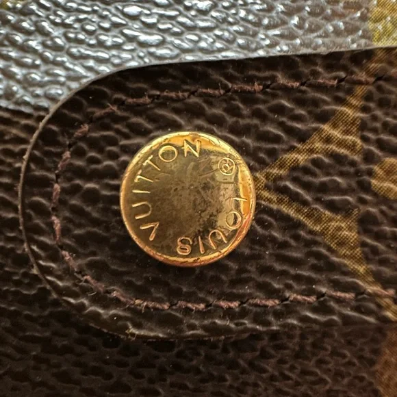 Louis Vuitton Compact Bifold Wallet Monogram Canvas - Picture 5 of 10